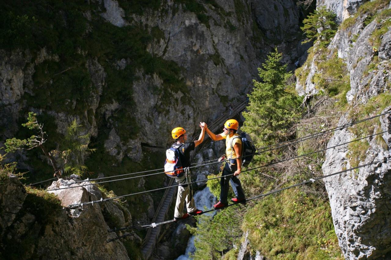 Hotel Matschner Ramsau am Dachstein Exterior photo