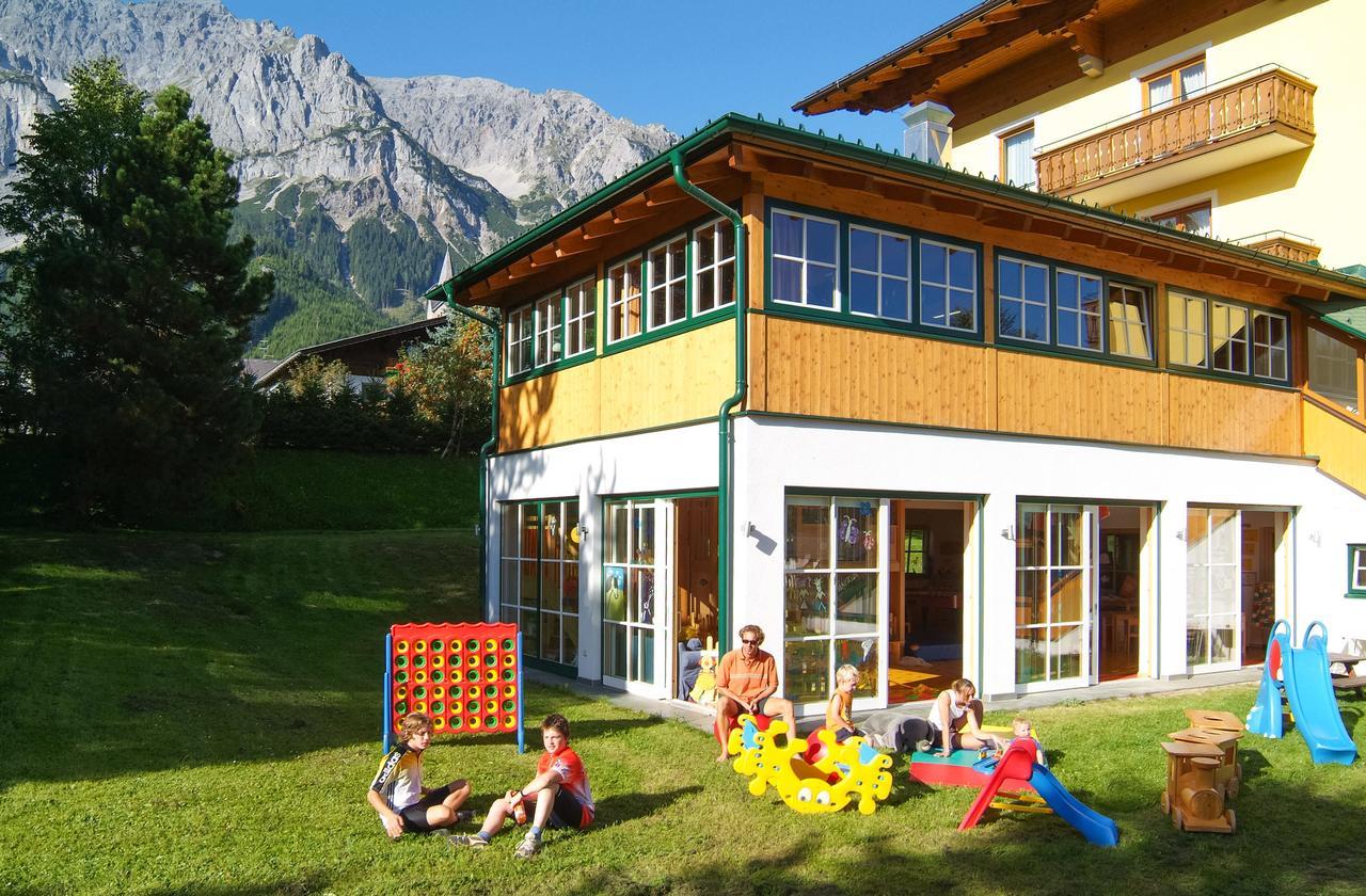 Hotel Matschner Ramsau am Dachstein Exterior photo